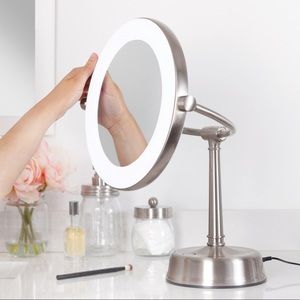 Customizable Sunlight LED Vanity Mirror by Zadro